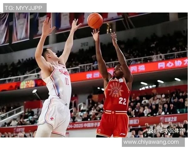 韩硕:从篮球场上的新星到职业生涯的辉煌转折点